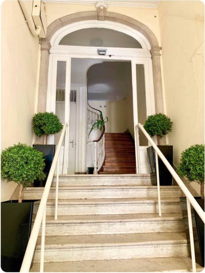 Charming Central Sunny Penthouse Lisboa Extérieur photo